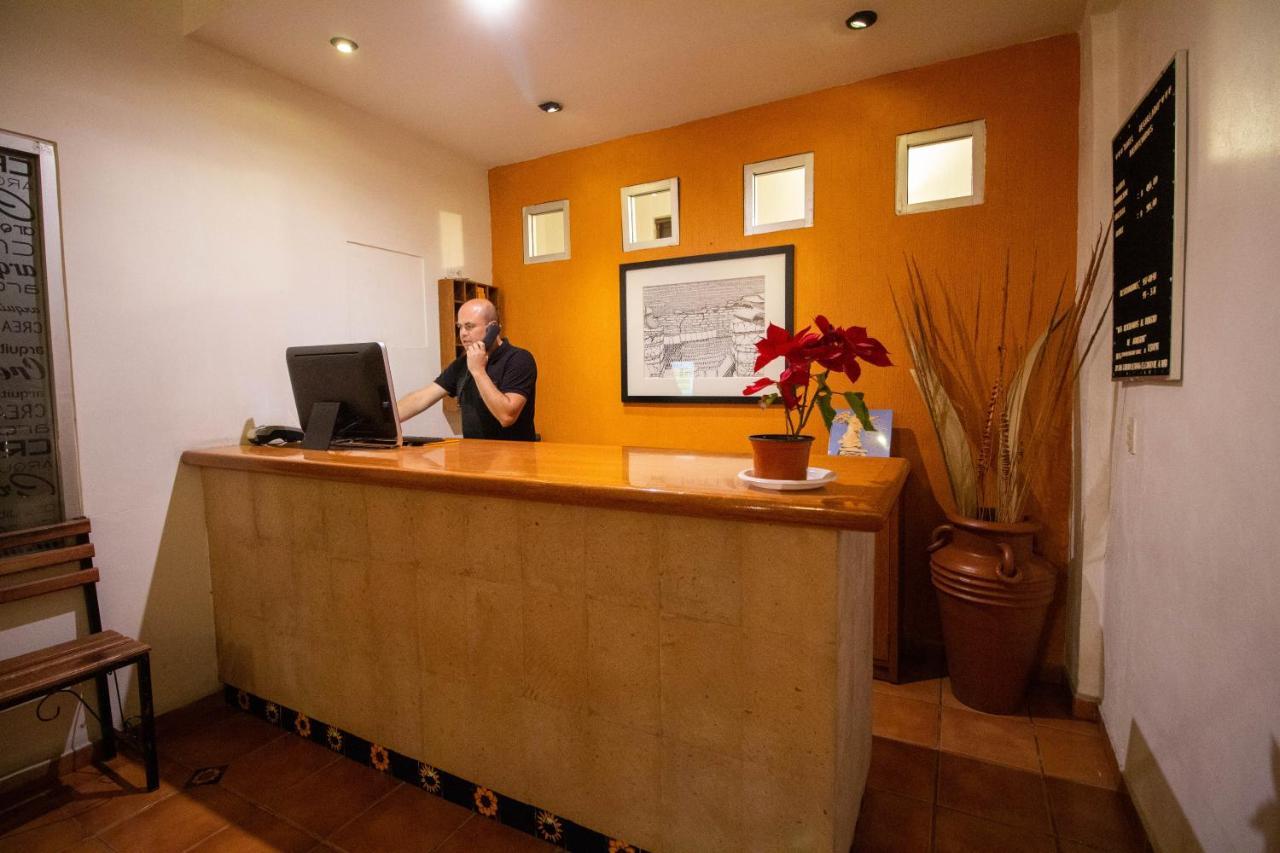 Hotel Degollado Zewnętrze zdjęcie