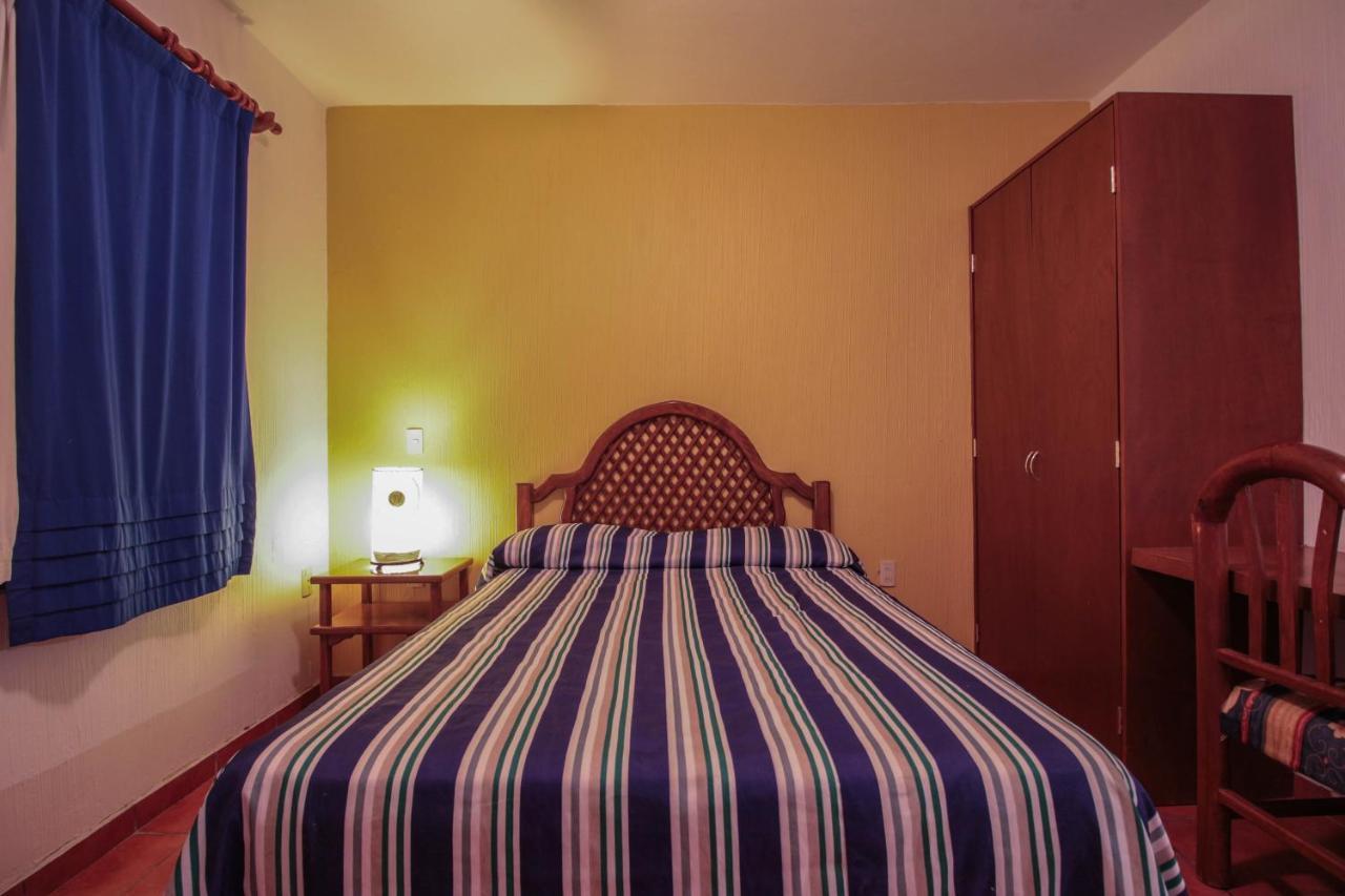 Hotel Degollado Zewnętrze zdjęcie