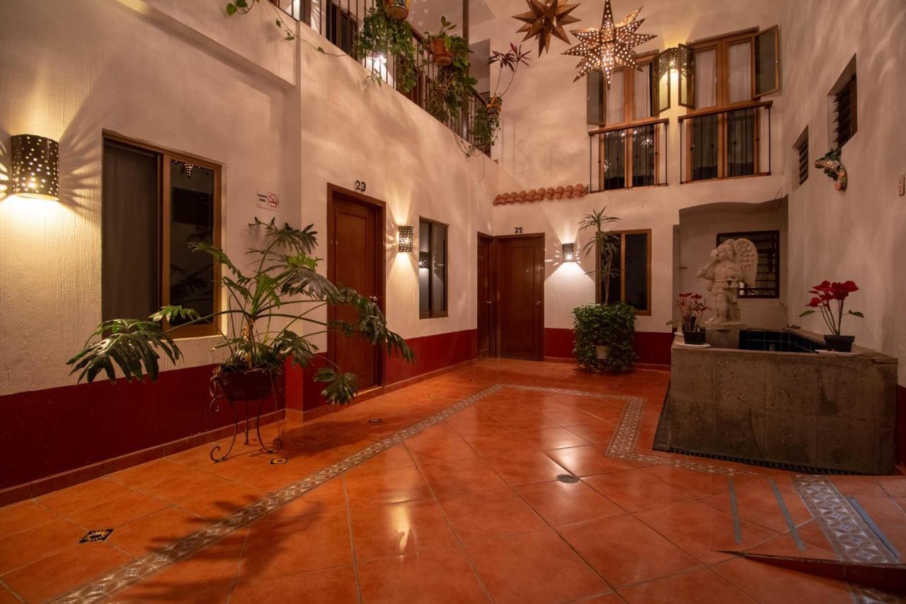 Hotel Degollado Zewnętrze zdjęcie